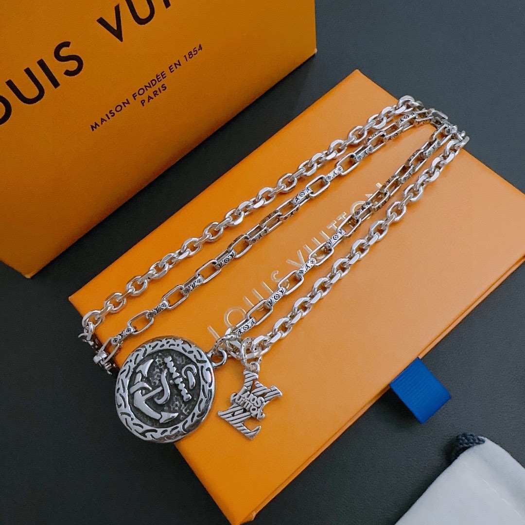 Louis Vuitton Necklaces